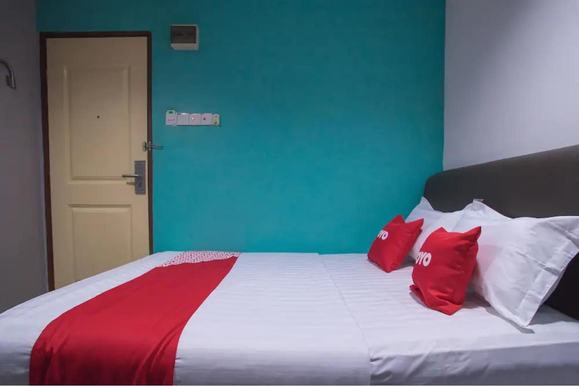 Oyo 90281 Hotel Taj Seksyen 13 Shah Alam Exteriér fotografie